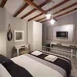 Hotel Viya